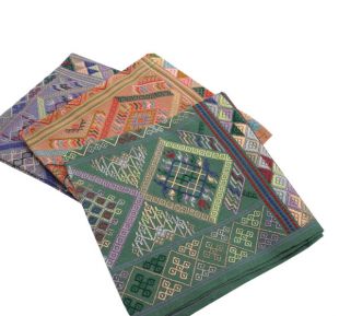 不丹手工刺繡方巾